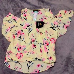 NWT Fortune + Ivy Allegro Cold Shoulder Blouse